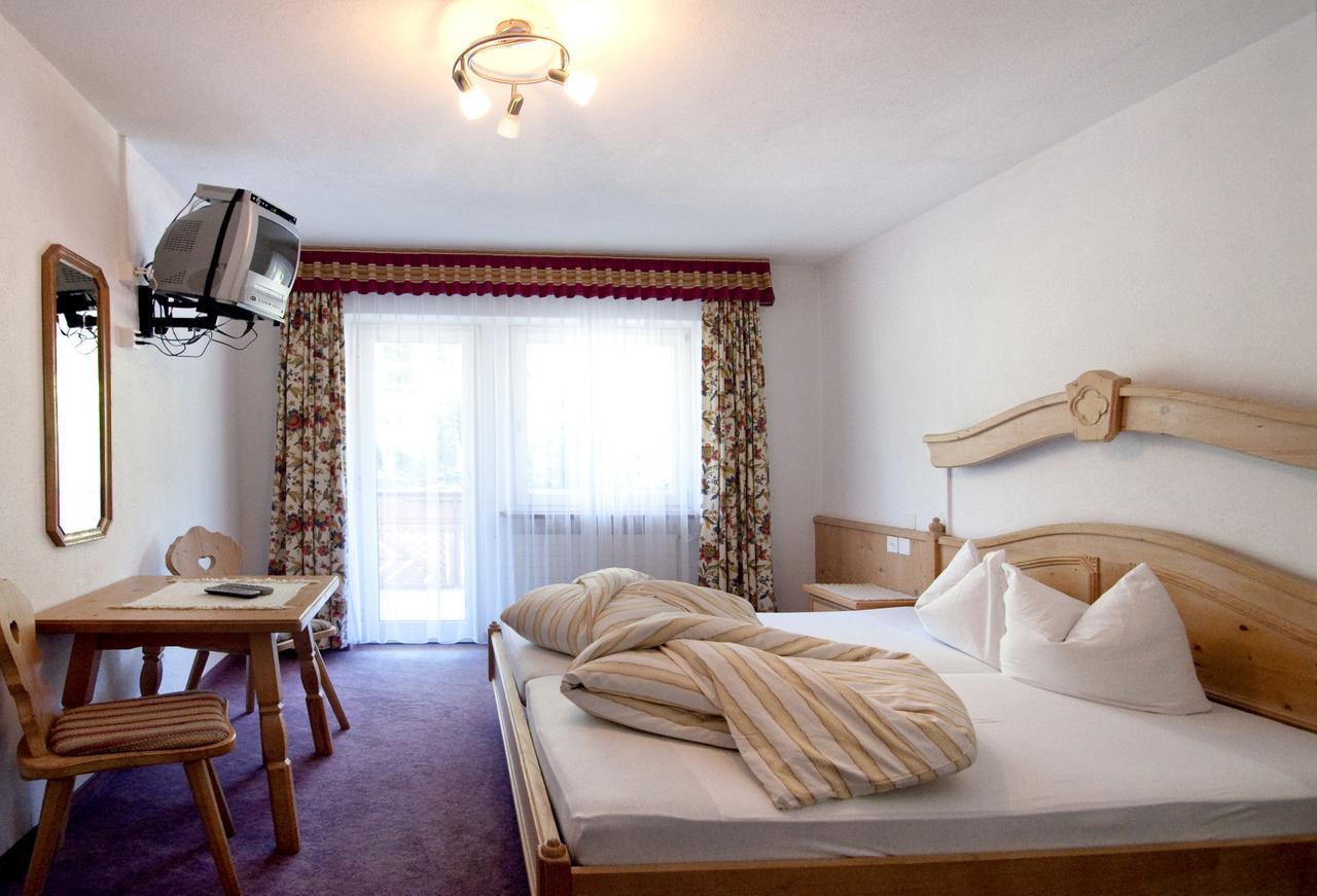 Garni-Appartement Collina Samnaun Exterior foto